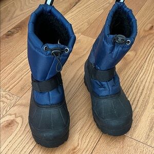 Kids snow boots